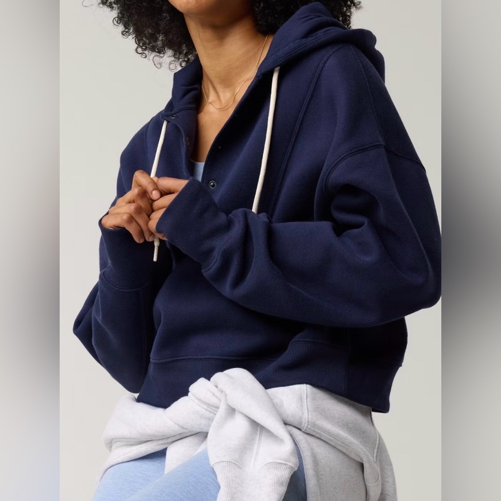 OFFLINE By Aerie Cloud
Fleece Snap
Front Hoodie - Picture 3 of 5